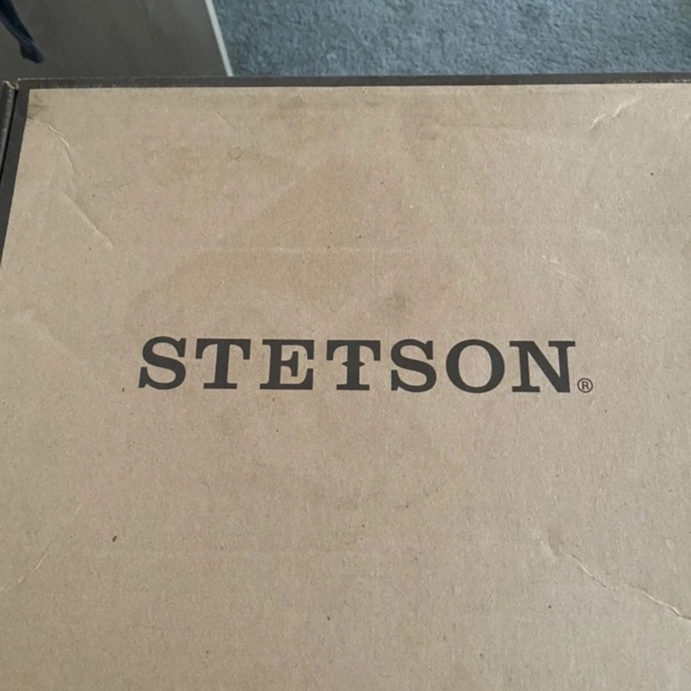 STETSON - Picture 7 of 9